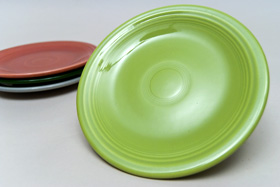 
Vintage Fiesatware Plate in Original 50s Chartreuse
      