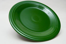 50s Forest Green Fiesta 10 inch Dinner Plate Fiestaware Pottery For Sale 50s Forest Green Fiesta 10 inch Dinner Plate Fiestaware Pottery For Sale