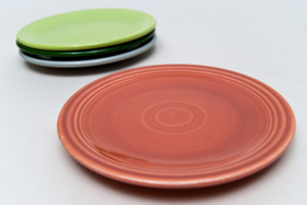 Vintage Fiesatware Plate in Original 50s Rose
Vintage Fiesatware Plate in Original 50s Rose