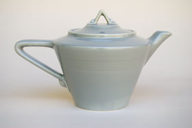 Original Gray Harlequin Pottery Teapot | Homer Laughlin | Fiesta | For Sale
Original Gray Harlequin Pottery Teapot | Homer Laughlin | Fiesta | For Sale