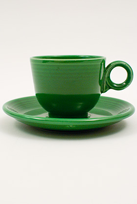 Medium Green Fiesta Teacup and Saucer Fiestaware Pottery For Sale