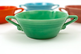 Vintage Harlequin Pottery Cream Soup Bowl in Original Green Glaze 40s Art Deco American Woolworths Homer Laughlin Dinnerware