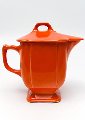 Riviera Pottery: Covered Syrup in Red for Sale: Vintage Homer Laughlin Pottery: 30s 40s Fiestaware Americana Dinnerware
Riviera Pottery: Covered Syrup in Red for Sale: Vintage Homer Laughlin Pottery: 30s 40s Fiestaware Americana Dinnerware