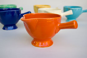 Vintage Fiestaware Stick Handled Creamer in Original Red Glaze For Sale
Vintage Fiestaware Stick Handled Creamer in Original Red Glaze For Sale