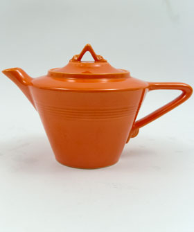 Original Gray Harlequin Pottery Teapot | Homer Laughlin | Fiesta | For Sale
Original Gray Harlequin Pottery Teapot | Homer Laughlin | Fiesta | For Sale