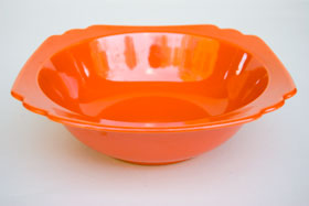 Riviera Pottery Original Red Nappy For Sale
Riviera Pottery Original Red Nappy For Sale