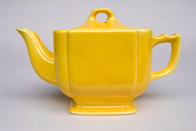 Riviera Pottery Original Yellow Teapot For Sale
Riviera Pottery Original Yellow Teapot For Sale