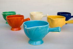 turquoise vintage fiestaware stick handled creamer