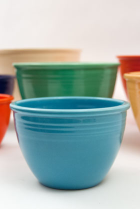 Vintage Fiesta Nesting Bowl Number Three in Turquoise Glaze For Sale Vintage Fiesta Nesting Bowl Number Three in Turquoise Glaze For Sale