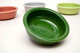 Vintage Fiestaware 50s Dark Forest Green Fruit Bowl For Sale Vintage Fiestaware 50s Dark Forest Green Fruit Bowl For Sale