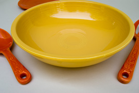 Vintage Fiesta 11 3/4 inch Fruit Bowl: Original Yellow Fiestaware For Sale Rare Gift Hard to Find 1930s 1940s
Vintage Fiesta 11 3/4 inch Fruit Bowl: Original Yellow Fiestaware For Sale Rare Gift Hard to Find 1930s 1940s