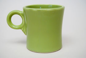 
Vintage Fiestaware Chartreuse Tom and Jerry Mug: Fiesta Dinnerware 30s 40s 50s 60s For Sale
      