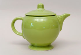 Chartreuse Fiesta For Sale: Vintage Fiestaware Teapot Chartreuse Fiesta For Sale: Vintage Fiestaware Teapot