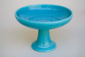 Fiestaware Vintage Original Turquoise Sweets Comport FIesta Pottery For Sale
Fiestaware Vintage Original Turquoise Sweets Comport FIesta Pottery For Sale