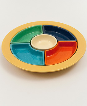 Vintage Fiesta Relish Tray: Fiestaware Original Lazy Susan For Sale
Vintage Fiesta Relish Tray: Fiestaware Original Lazy Susan For Sale