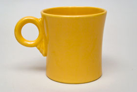 
Vintage Fiestaware Yellow Tom and Jerry Mug: Fiesta Dinnerware 30s 40s 50s 60s For Sale
      