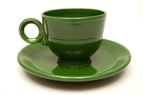 50s Fiesta Rose Fiesta Teacup and Saucer Fiestaware Pottery For Sale 50s Fiesta Rose Fiesta Teacup and Saucer Fiestaware Pottery For Sale