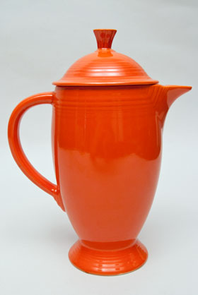 Fiesta Vintage Red Coffepot Radioactive Fiestaware For Sale
Fiesta Vintage Red Coffepot Radioactive Fiestaware For Sale