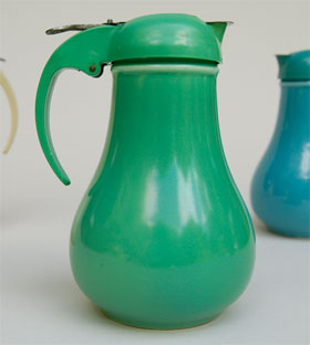 Rare Vintage Fiesta Green Syrup Pitcher For Sale
Rare Vintage Fiesta Green Syrup Pitcher For Sale