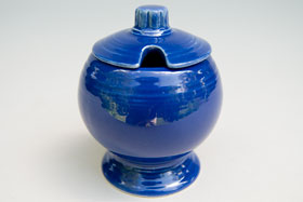 Vintage FIestaware: Original Cobalt Fiesta Pottery Mustard For Sale
Vintage FIestaware: Original Cobalt Fiesta Pottery Mustard For Sale