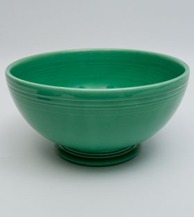 Yellow Vintage Fiestaware Large Footed Salad Bowl For Sale Yellow Vintage Fiestaware Large Footed Salad Bowl For Sale