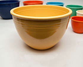 Vintage Fiesta Nesting Bowl Number Five in Yellow For Sale Vintage Fiesta Nesting Bowl Number Five in Yellow For Sale