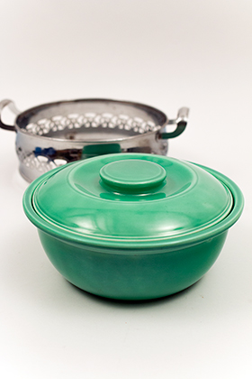 Original Green Kitchen Kraft Casserole with Metal Holder: GoAlong Fiestaware Pottery For Sale Original Green Kitchen Kraft Casserole with Metal Holder: GoAlong Fiestaware Pottery For Sale