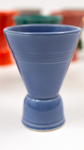 Vintage Harlequin Double Egg Cup in Mauve: Harlequin Dinnerware 30s 40s American Solid Color Dinnerware For Sale Vintage Harlequin Double Egg Cup in Mauve: Harlequin Dinnerware 30s 40s American Solid Color Dinnerware For Sale