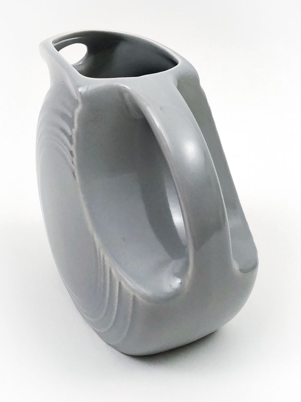 gray fiesta disc juice pitcher handle