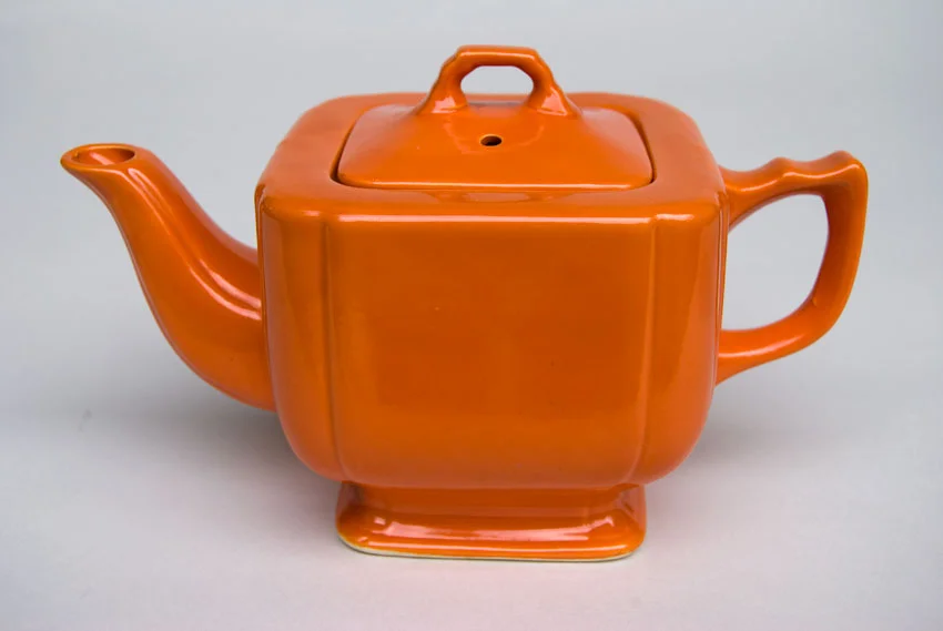 red riviera teapot original vintage homer laughlin pottery