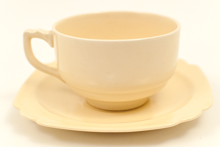 ivory vintage riviera teacup and saucer set