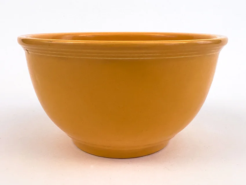 Small  Yellow vintage fiesta kitchen kraft mixing bowl made from 1938-1944