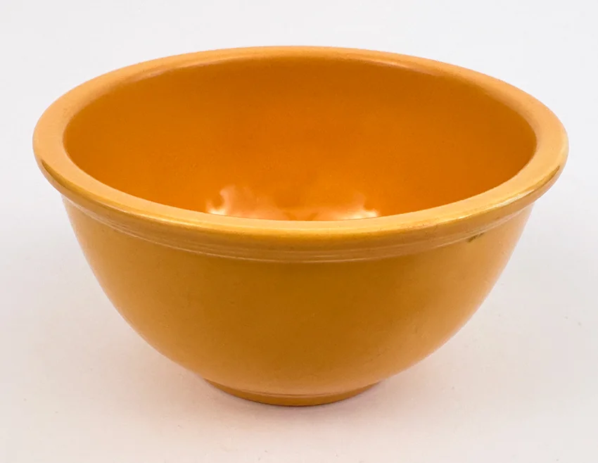 Small  Yellow vintage fiesta kitchen kraft mixing bowl made from 1938-1944